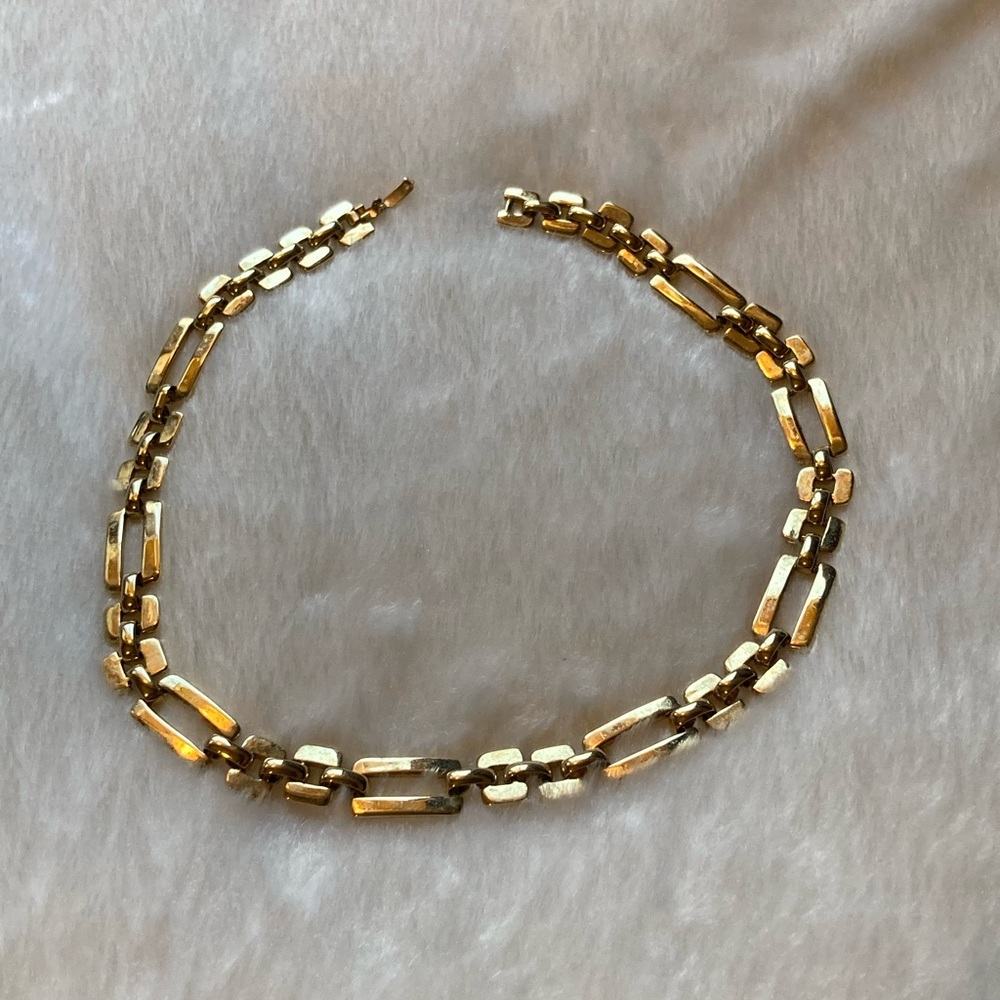 Gold Tone Necklace With Alternating Rectangles and Squares